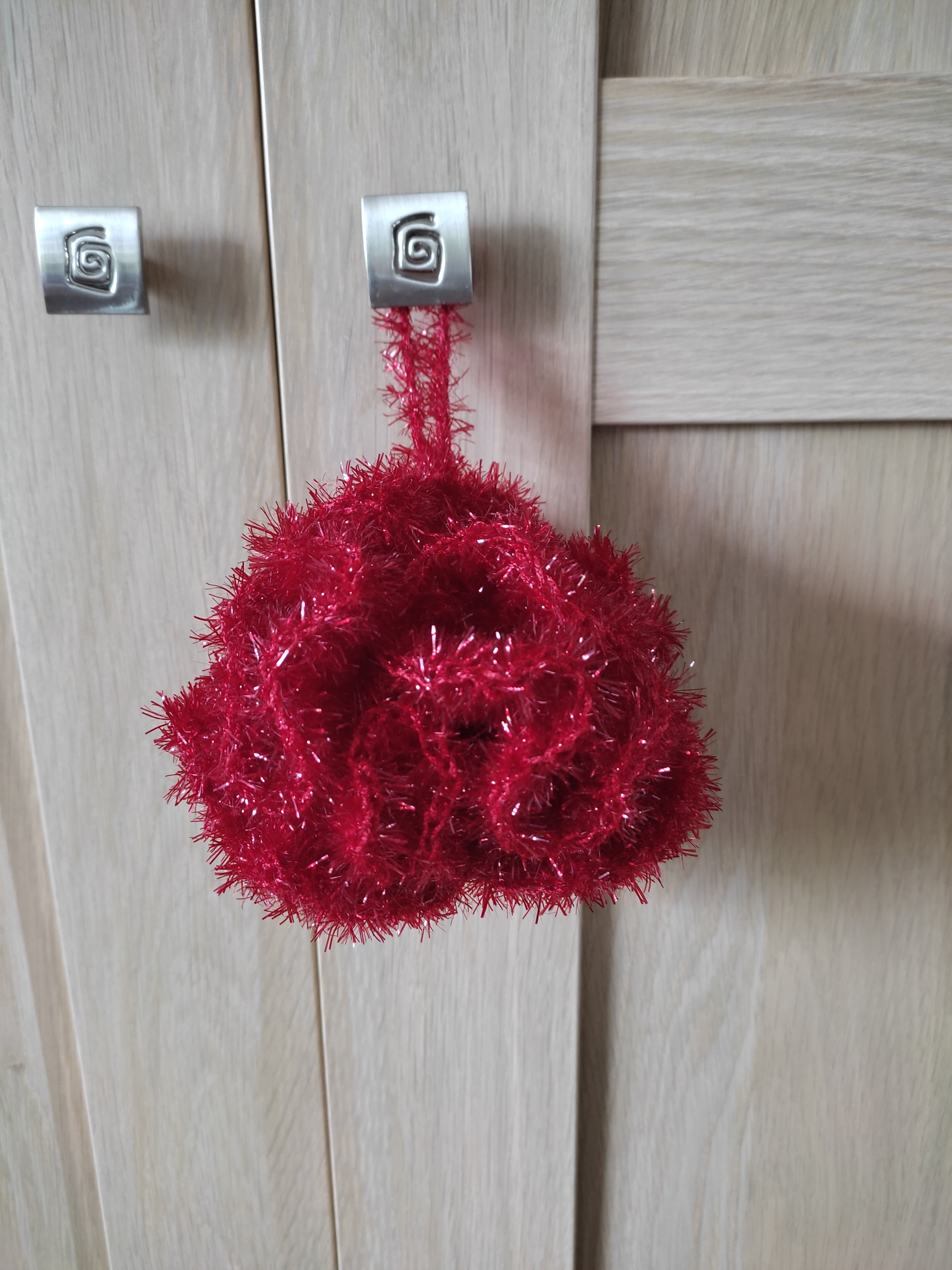 éponge de douche crochetée – Rouge