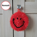 Éponge Smiley Rouge au Crochet – Lavette Écologique Faite Main