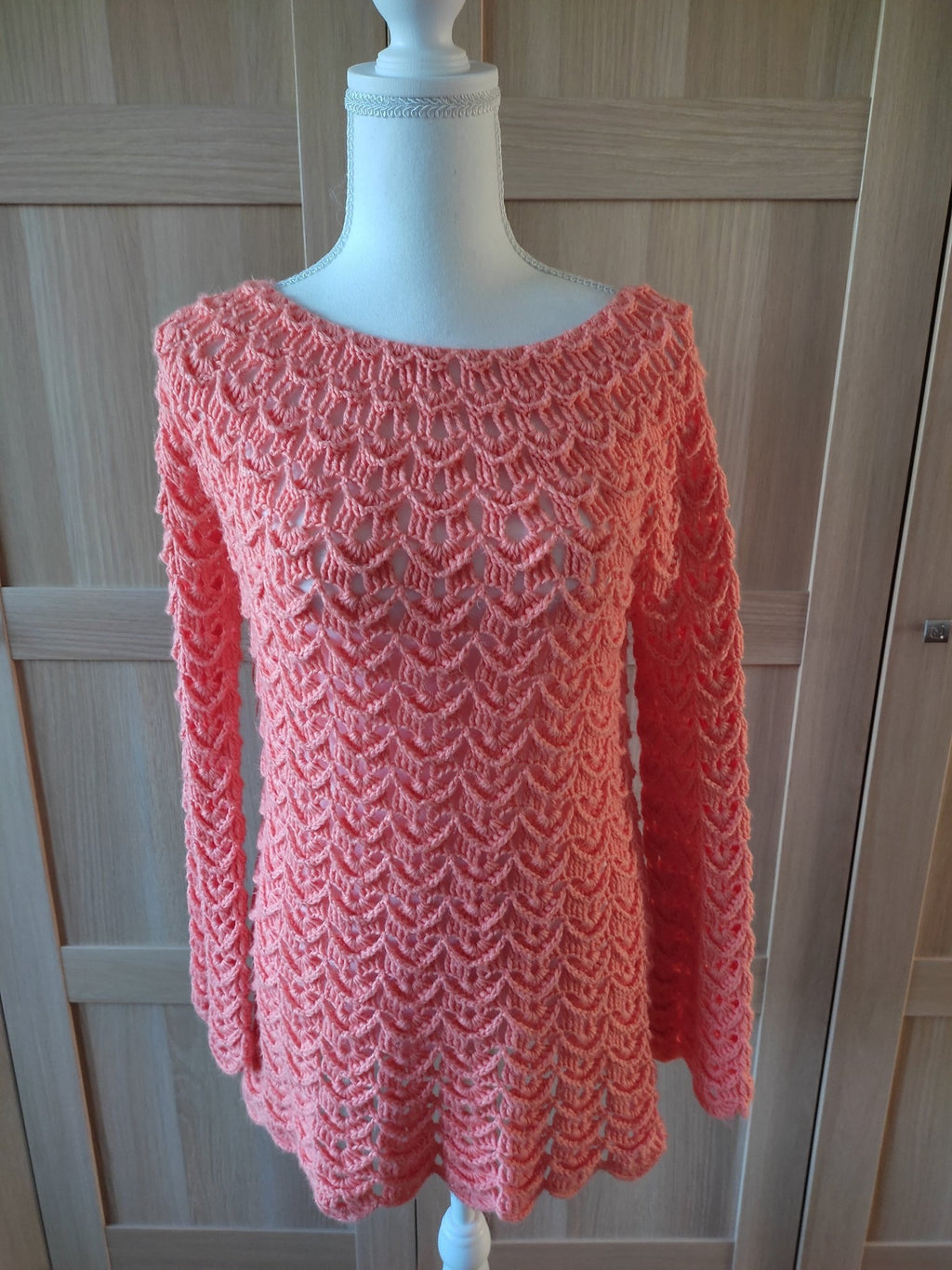 Pull crochet femme – Point écailles - Les créations de Faby