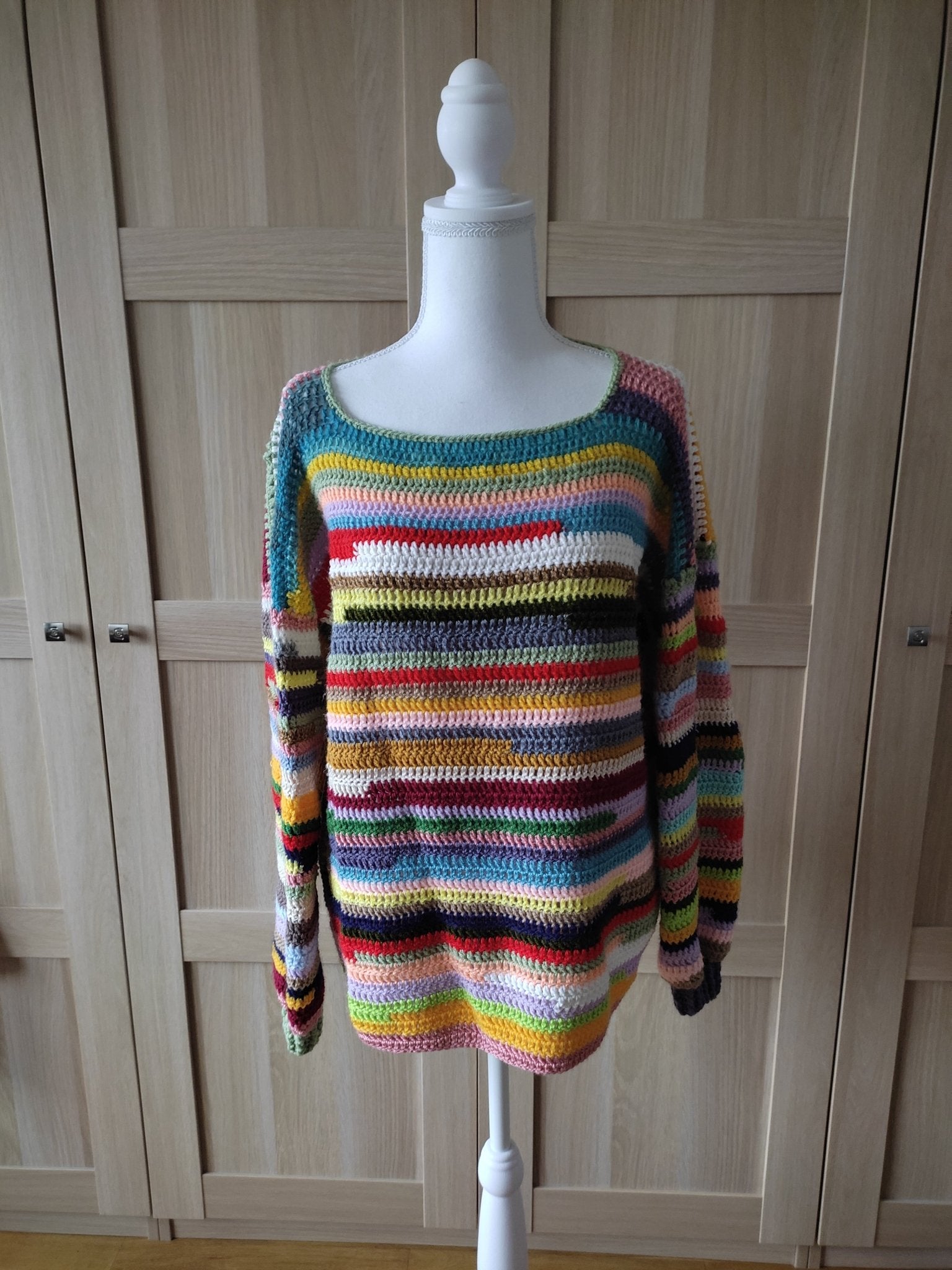 Pull rayé multicolore au crochet – Pièce unique T40/42 - Les créations de Faby
